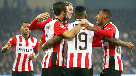 牢牢控制了 牢牢控制了